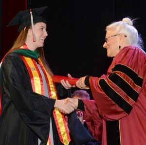 Meet your Posher, Alli